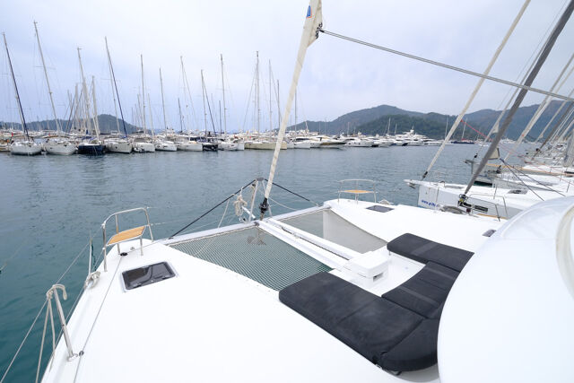 Lagoon 46 - 4 + 1 cab. Blu